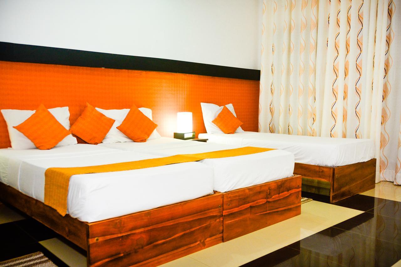 Rainbow Beach Hotel Negombo Dış mekan fotoğraf